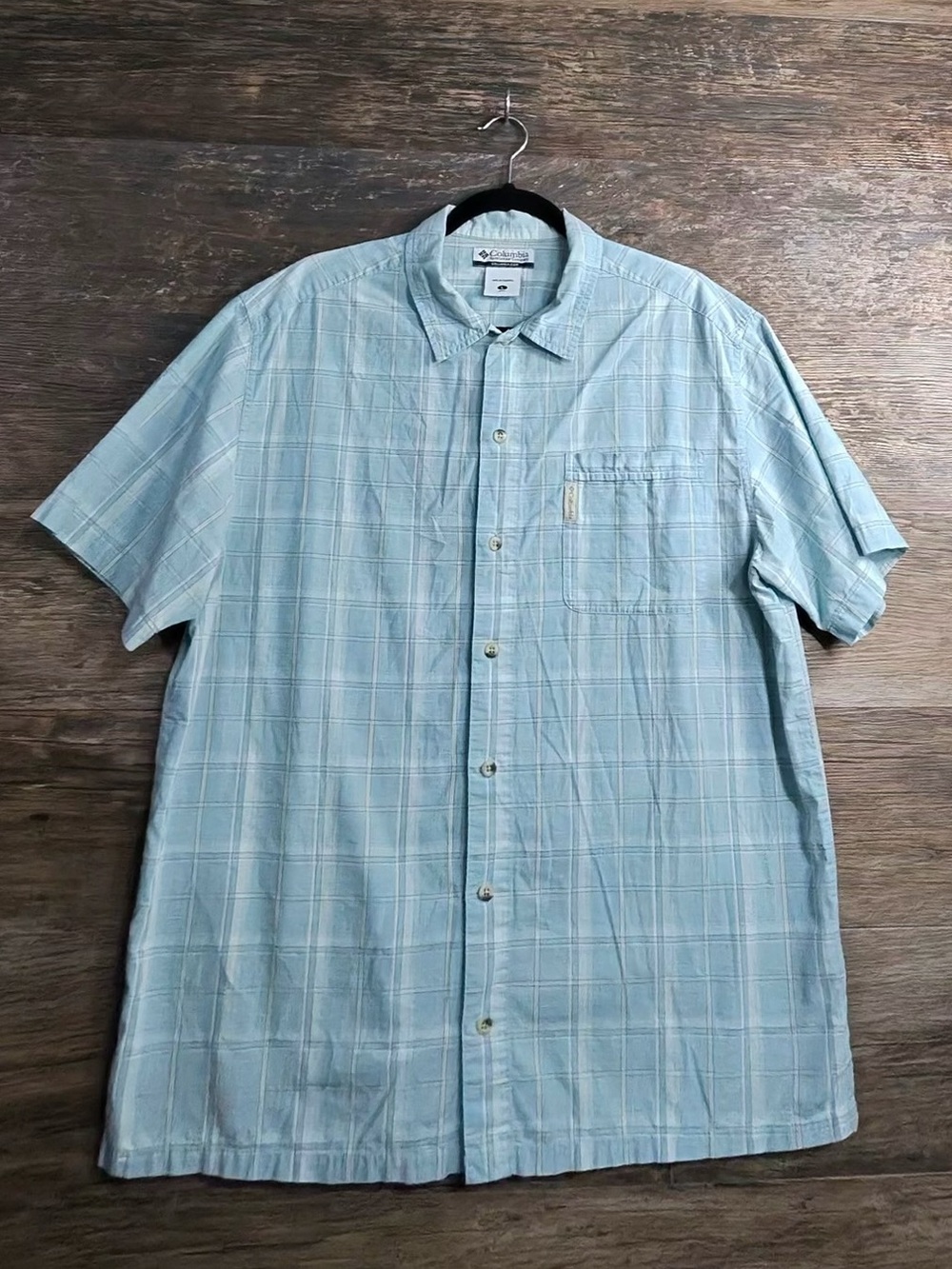 Columbia Light Blue Plaid Short-Sleeve Button-Down Shirt